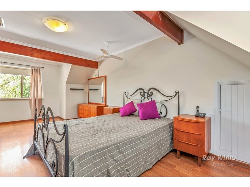 15 Chapman Crescent, Redwood Park SA 5097