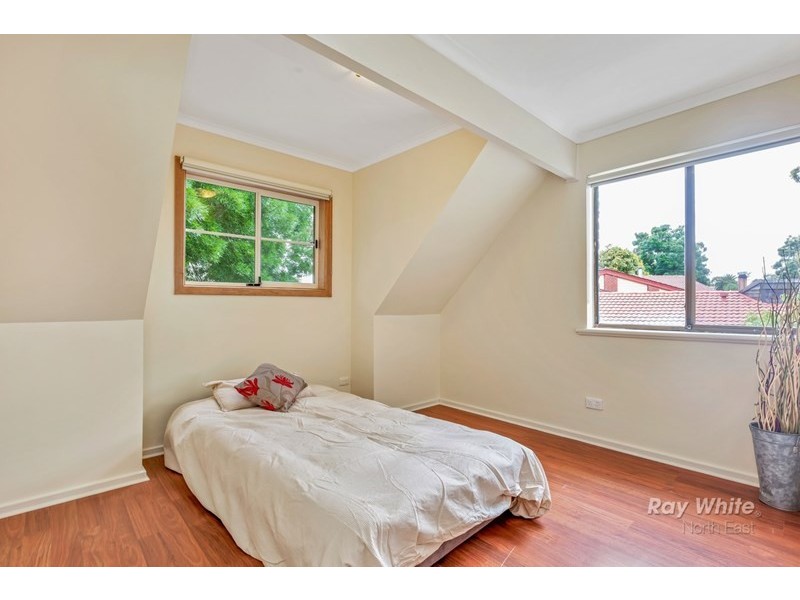 15 Chapman Crescent, Redwood Park SA 5097