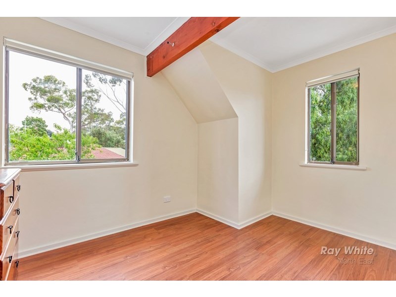 15 Chapman Crescent, Redwood Park SA 5097