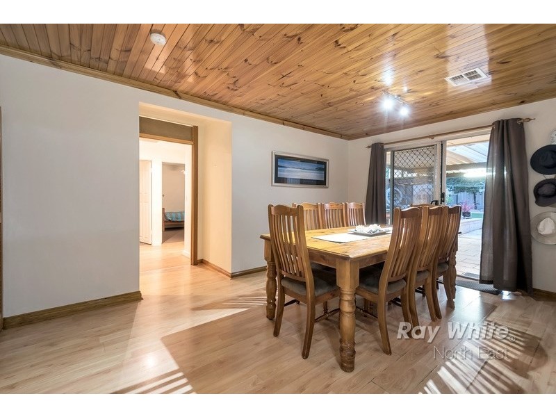 5 Landal Boulevard, Redwood Park SA 5097