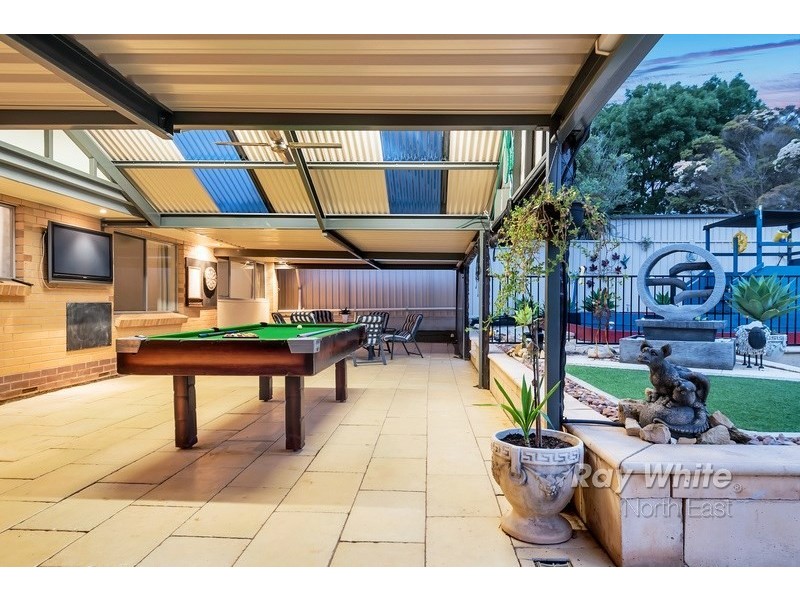 5 Landal Boulevard, Redwood Park SA 5097