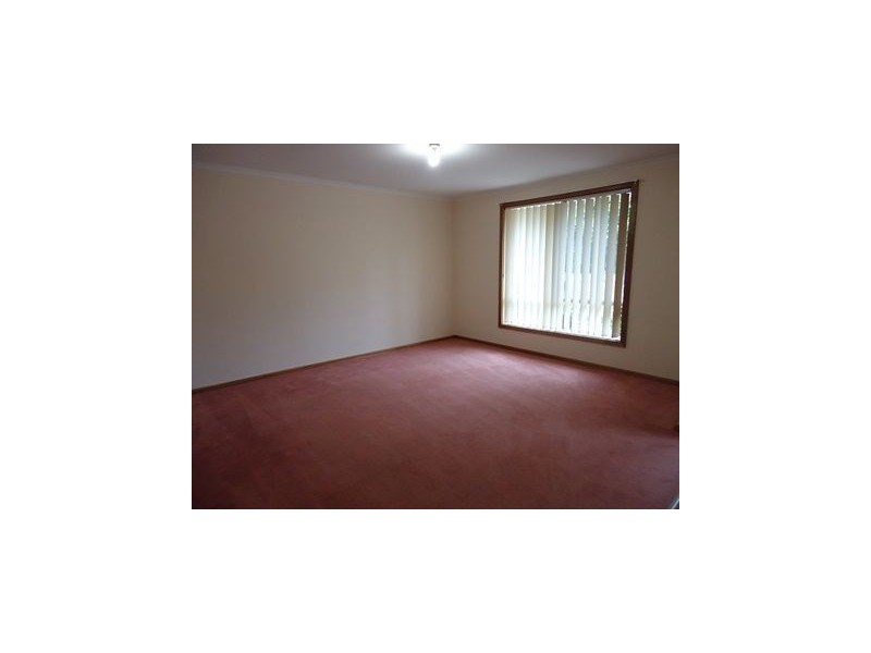 11 LAUREN Drive, Paralowie SA 5108