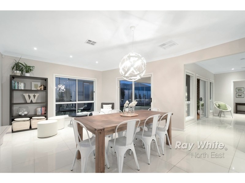 12 Hallett Road, Golden Grove SA 5125