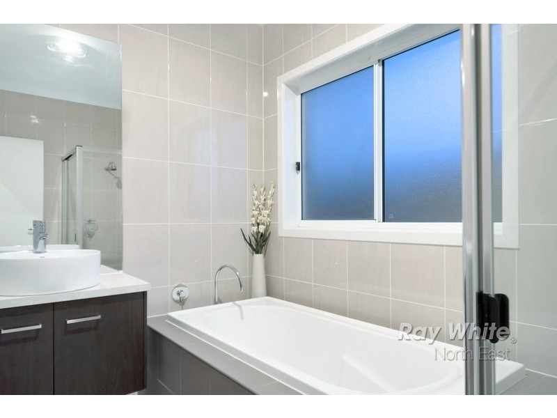 12 Hallett Road, Golden Grove SA 5125