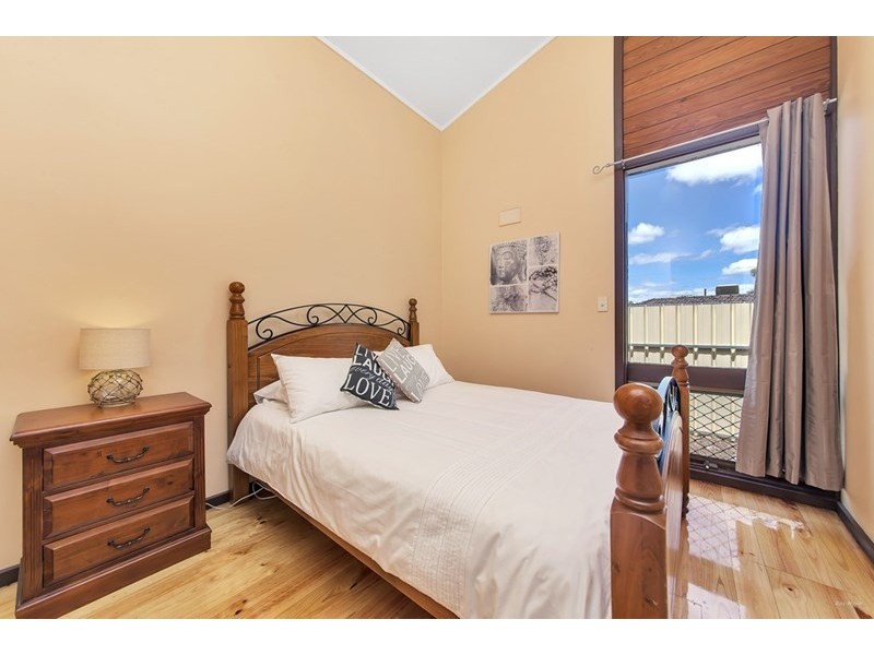 9 Riverside Drive, Redwood Park SA 5097