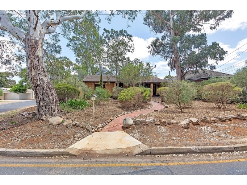 9 Riverside Drive, Redwood Park SA 5097