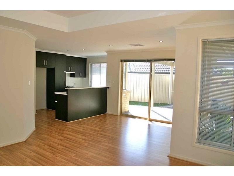 25 Carolan Crescent, Valley View SA 5093