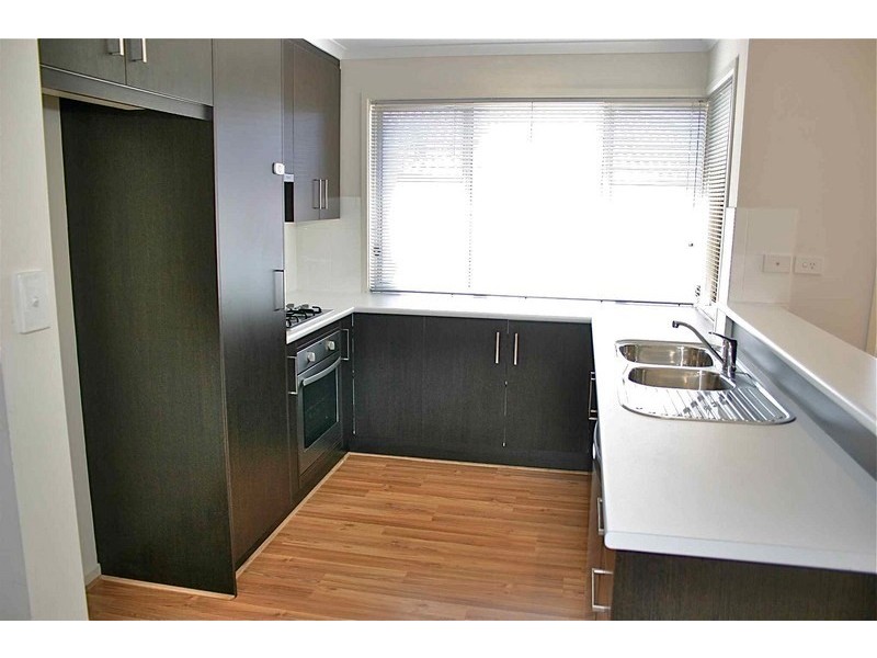 25 Carolan Crescent, Valley View SA 5093
