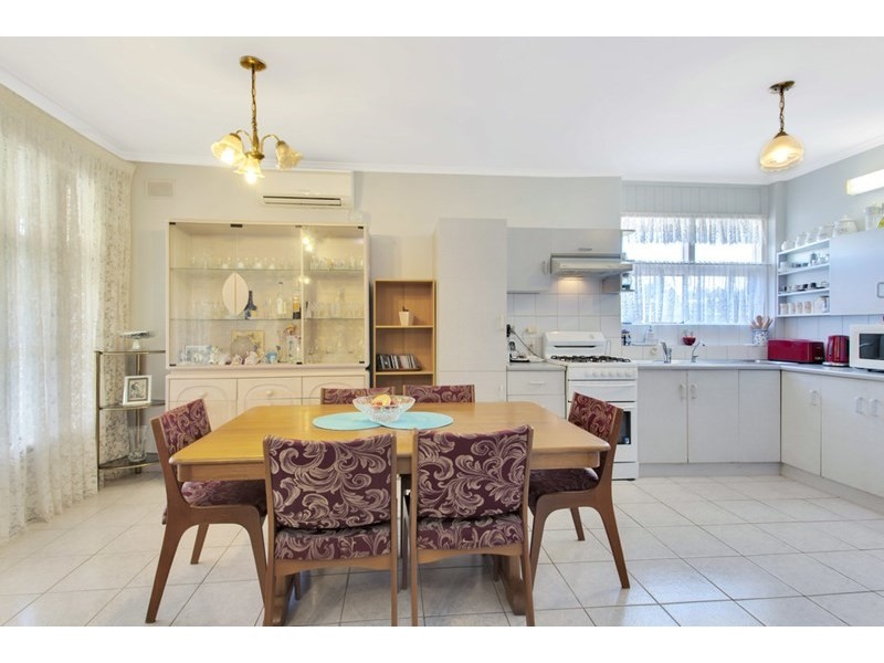 46 Pauls Drive, Valley View SA 5093