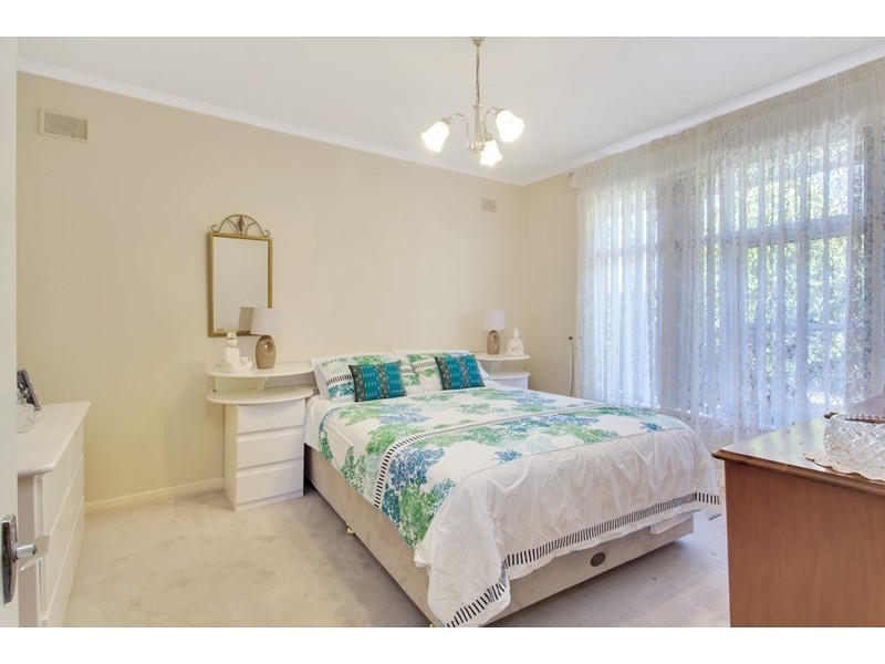 46 Pauls Drive, Valley View SA 5093