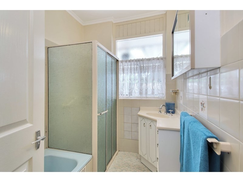 46 Pauls Drive, Valley View SA 5093