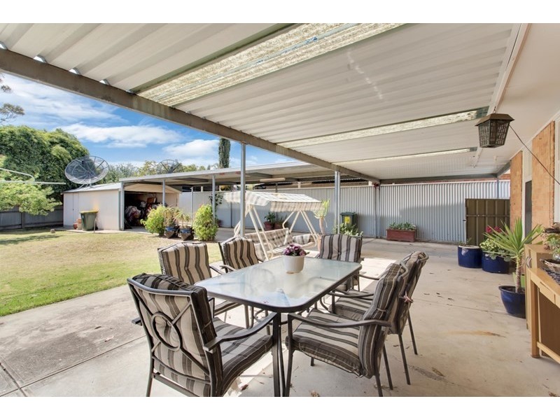 46 Pauls Drive, Valley View SA 5093