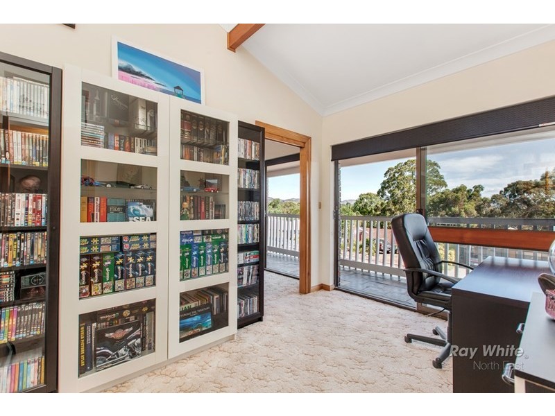 34 Gaylard Crescent, Redwood Park SA 5097