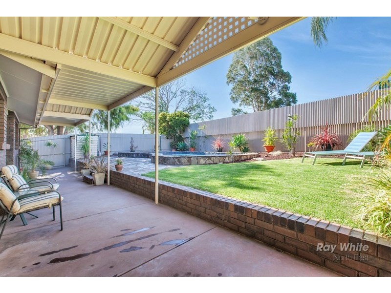 34 Gaylard Crescent, Redwood Park SA 5097