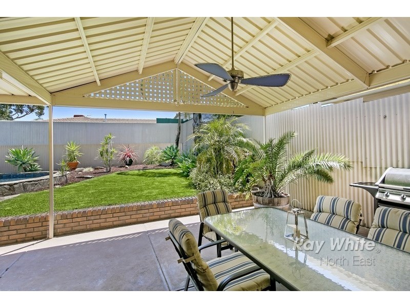 34 Gaylard Crescent, Redwood Park SA 5097