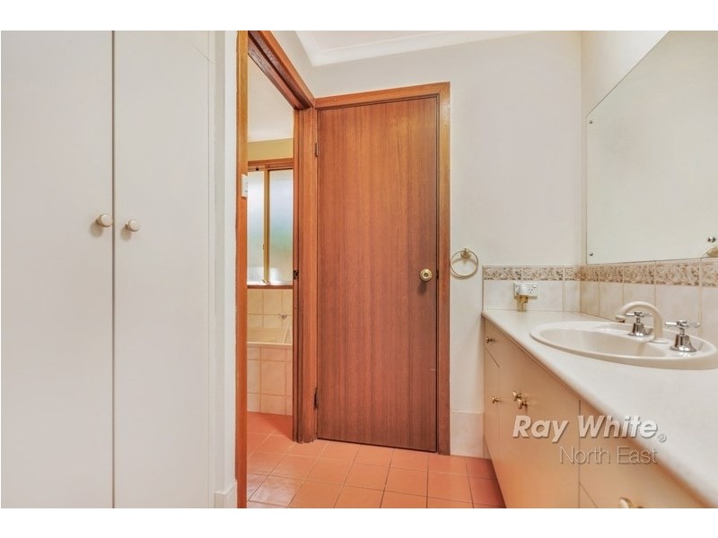 10 Lilford Court, Greenwith SA 5125