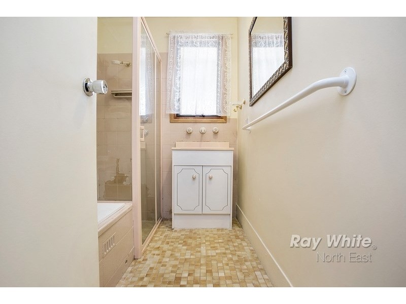 10 Narvik Court, Salisbury Downs SA 5108