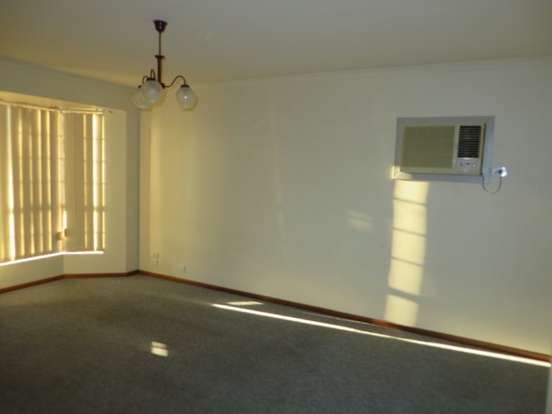 1/240 Whites Road, Paralowie SA 5108