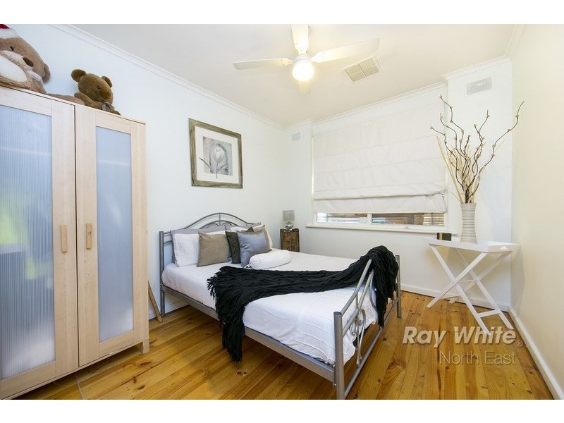 20 Down Drive, Valley View SA 5093