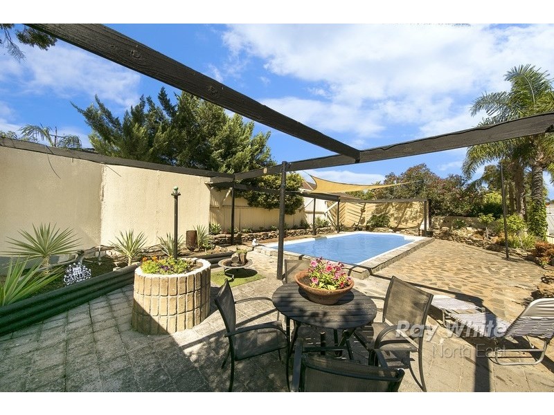 20 Down Drive, Valley View SA 5093