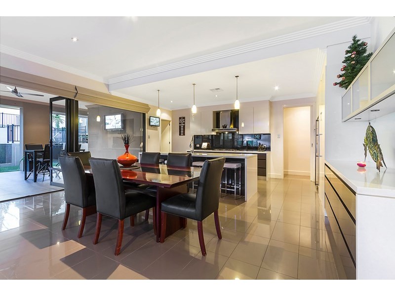 21 Kotara Drive, Salisbury Heights SA 5109