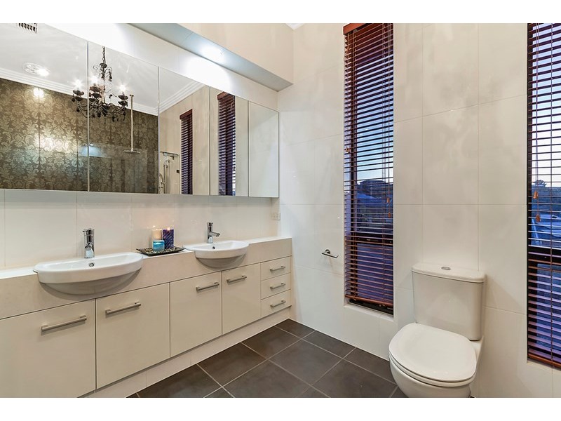 21 Kotara Drive, Salisbury Heights SA 5109