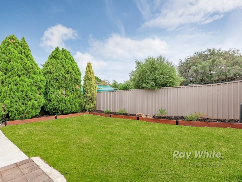 16 Leeds Avenue, Hope Valley SA 5090