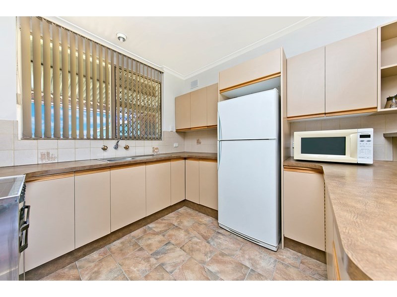 27 Pauls Drive, Valley View SA 5093