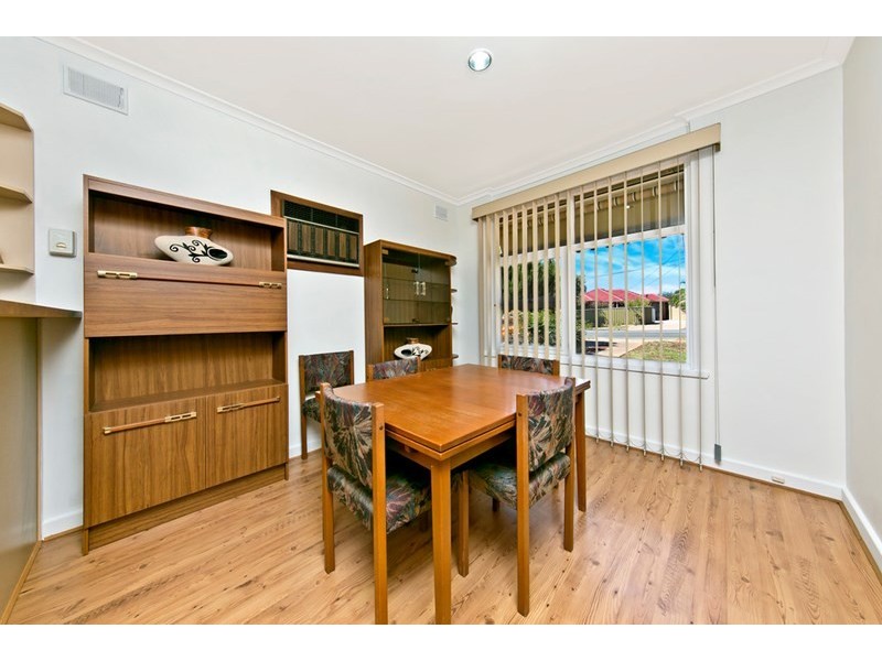 27 Pauls Drive, Valley View SA 5093
