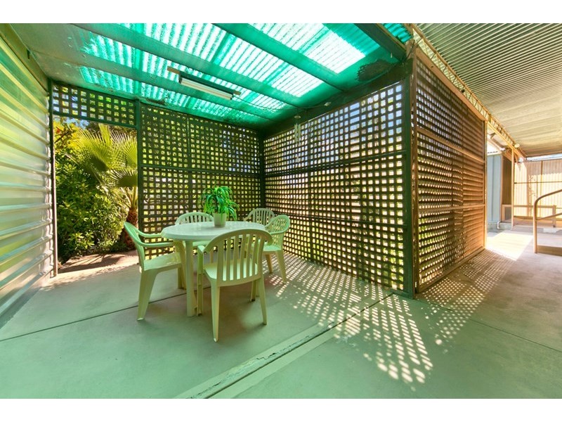 27 Pauls Drive, Valley View SA 5093