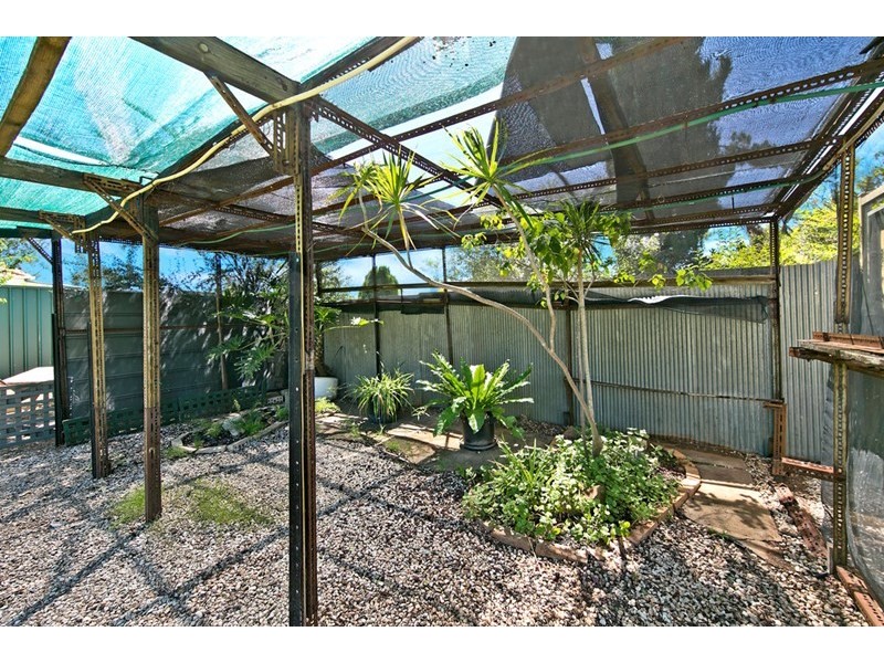 27 Pauls Drive, Valley View SA 5093