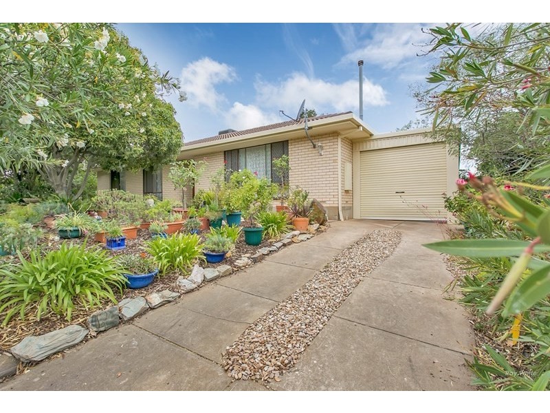 37 Minnamurra Drive, Redwood Park SA 5097