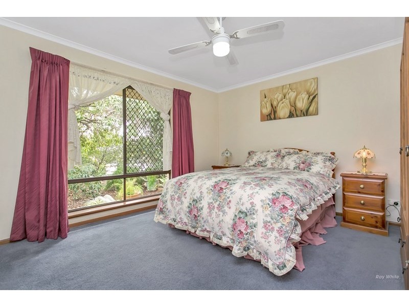 37 Minnamurra Drive, Redwood Park SA 5097