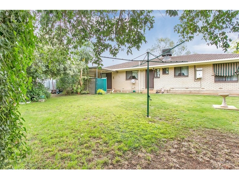37 Minnamurra Drive, Redwood Park SA 5097