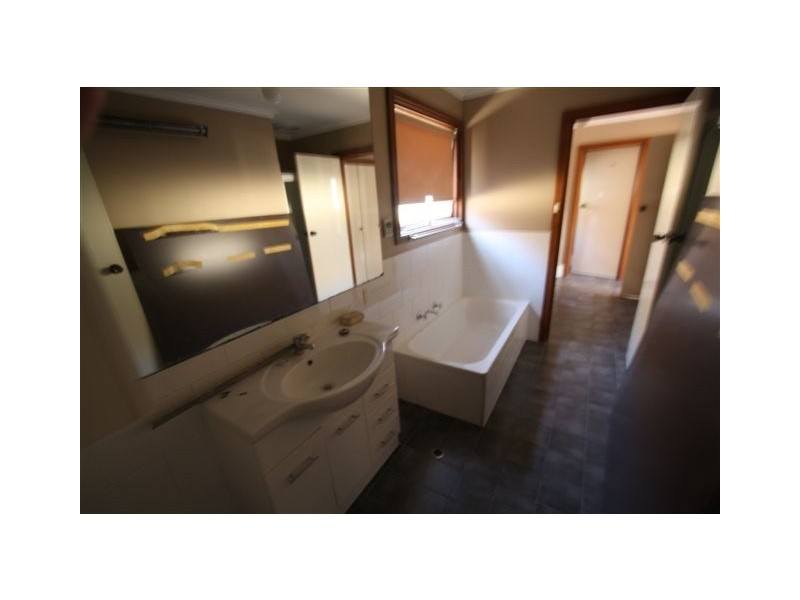 39 Kingsford Smith Drive, Modbury Heights SA 5092