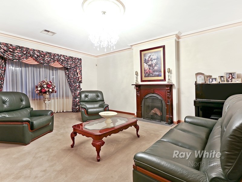 10 McIntosh Court, Wynn Vale SA 5127