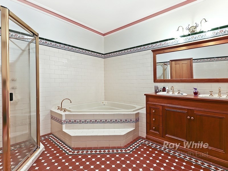 10 McIntosh Court, Wynn Vale SA 5127