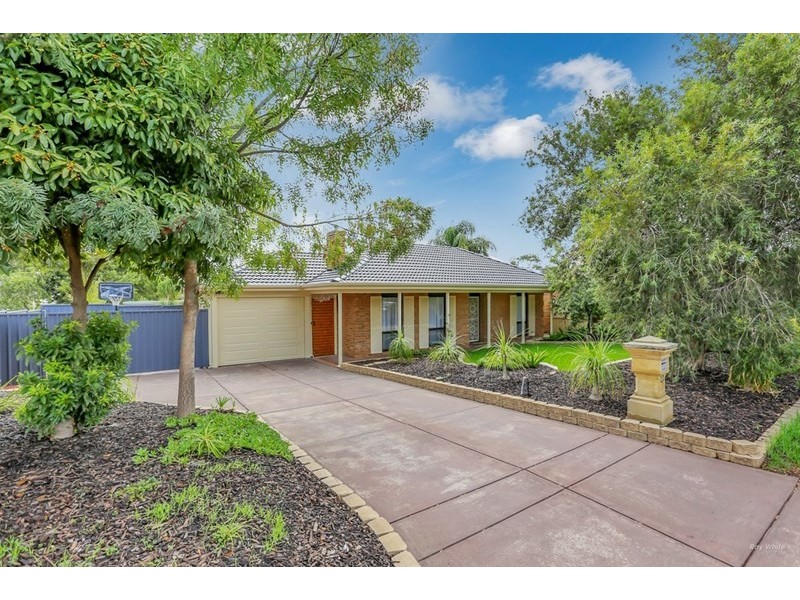 22 Baudin Avenue, Fairview Park SA 5126