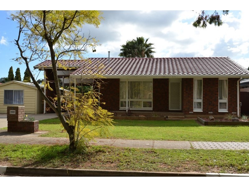 16 Hendrix Crescent, Paralowie SA 5108