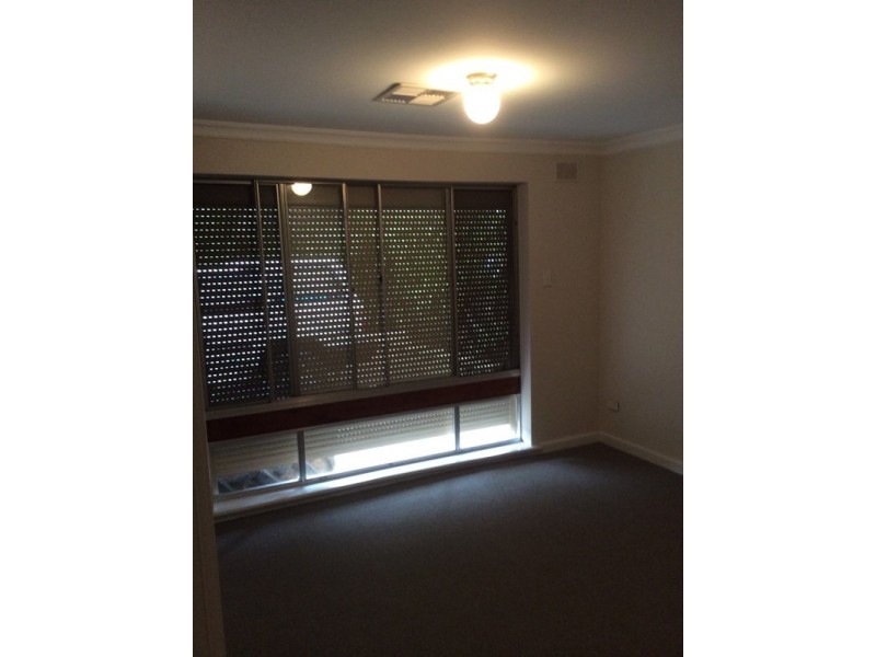 24 Lugarno Street, Redwood Park SA 5097