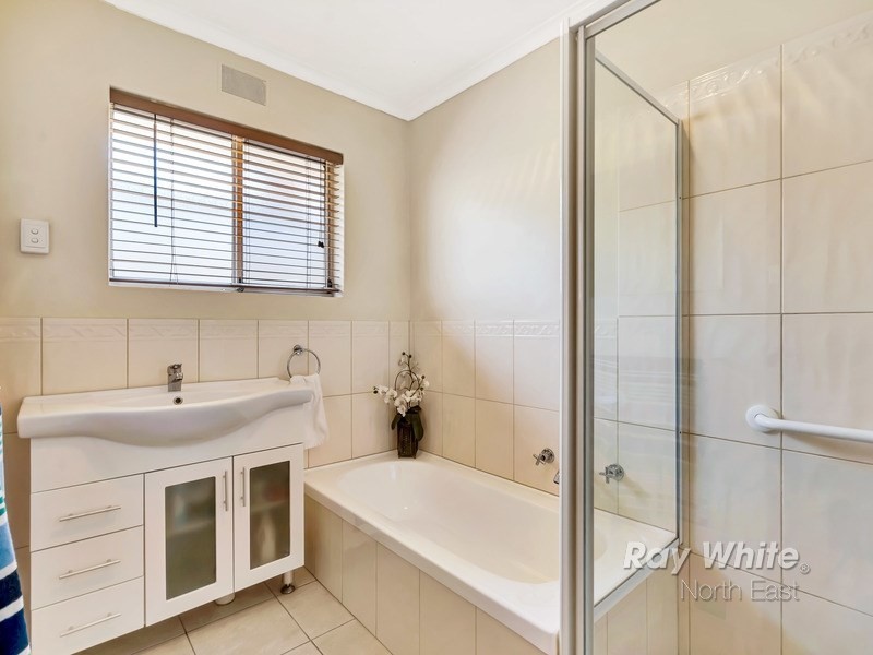 10 Shirley Avenue, Parafield Gardens SA 5107