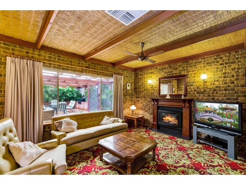 10 Shirley Avenue, Parafield Gardens SA 5107