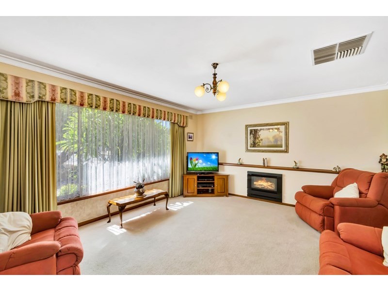 10 Shirley Avenue, Parafield Gardens SA 5107