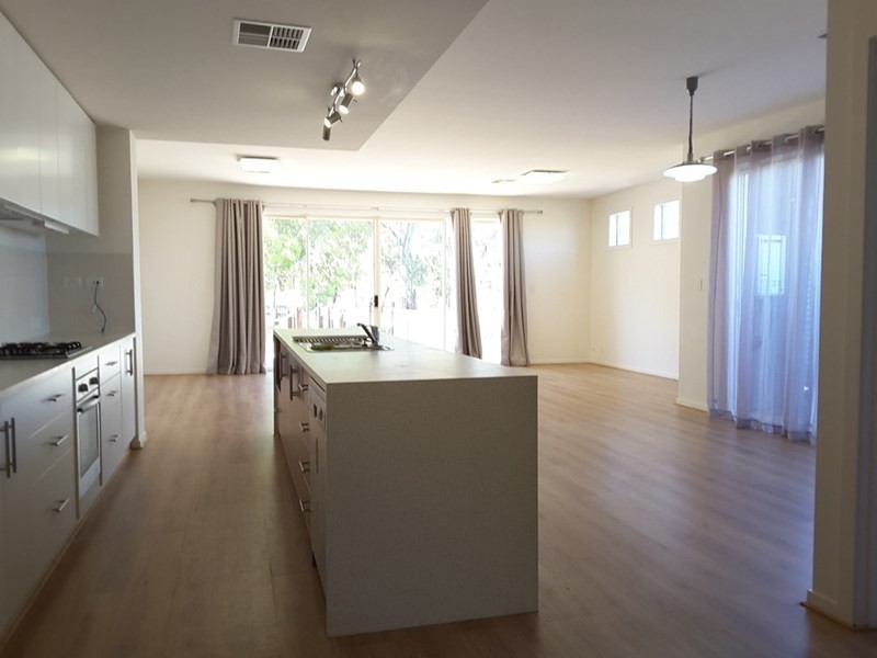 16A The Parkway, Klemzig SA 5087