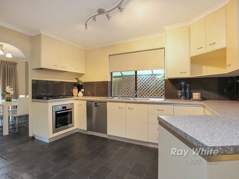 18 Solway Court, Surrey Downs SA 5126