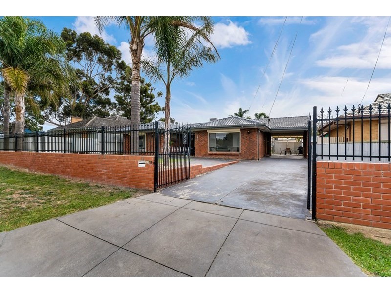 12 Sturt Road, Valley View SA 5093