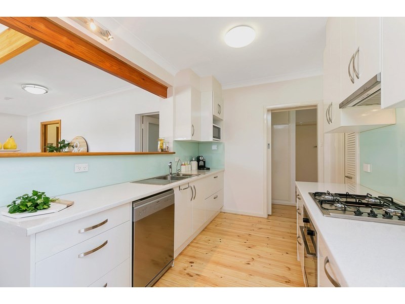 44 Rutherglen Avenue, Valley View SA 5093