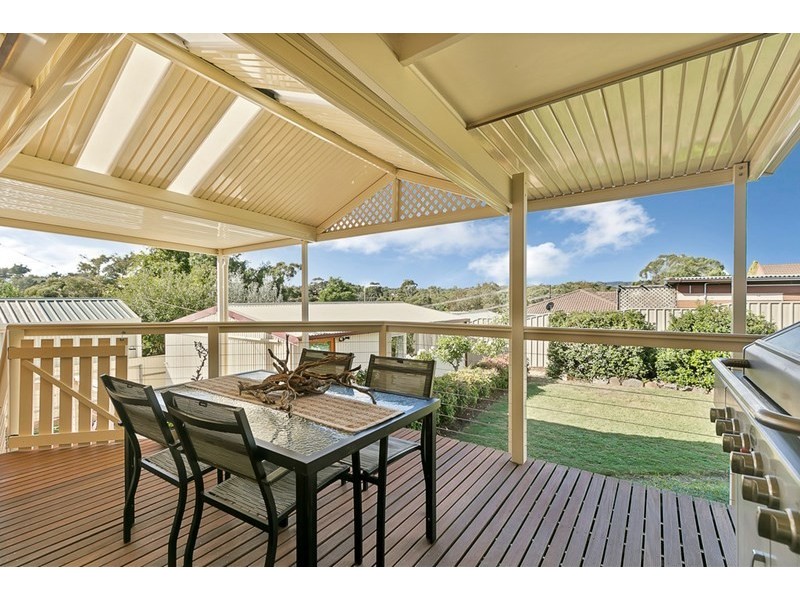 44 Rutherglen Avenue, Valley View SA 5093