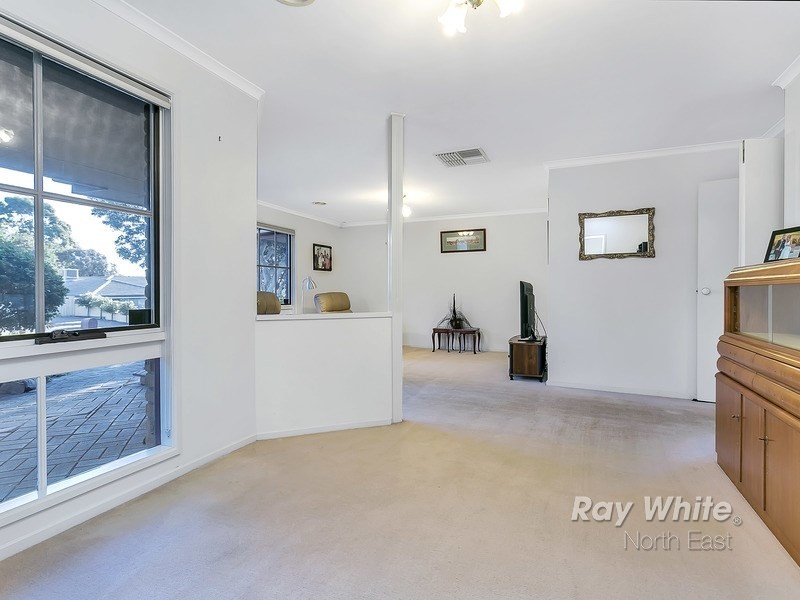 10 Brassington Avenue, Redwood Park SA 5097