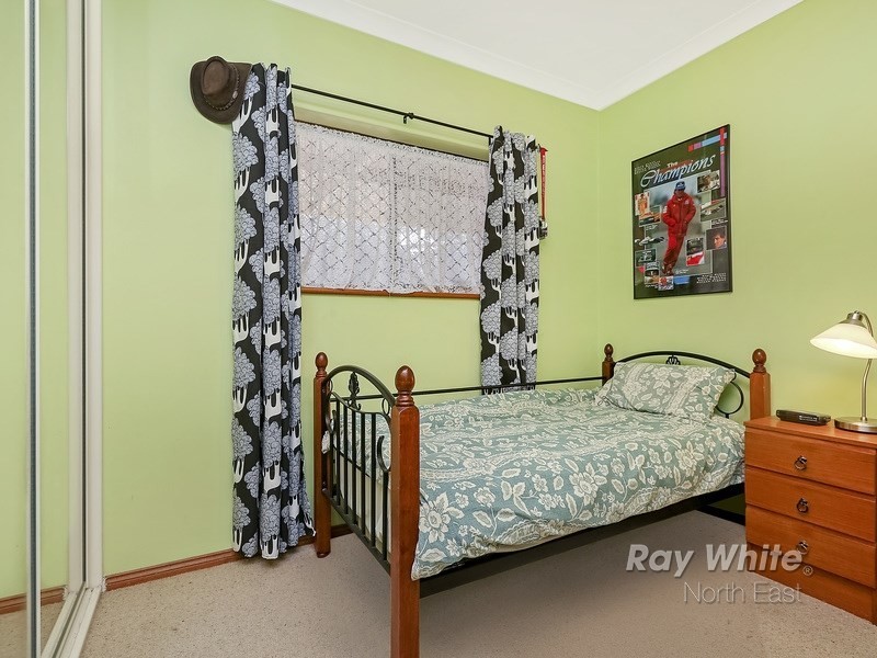 38 Gaylard Crescent, Redwood Park SA 5097